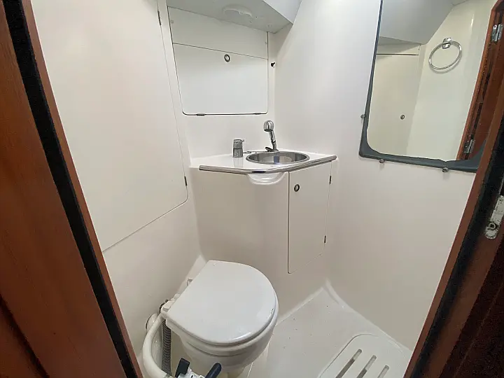 Sun Odyssey 42.2 - 