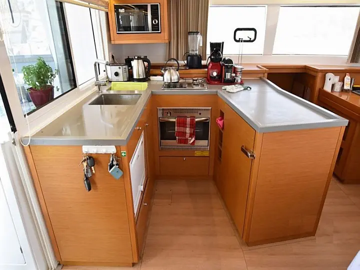 Lagoon 450  Flybridge - 