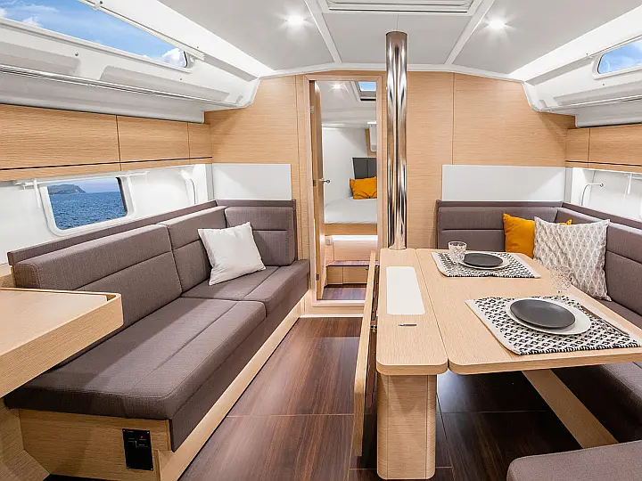 Hanse 418 - 