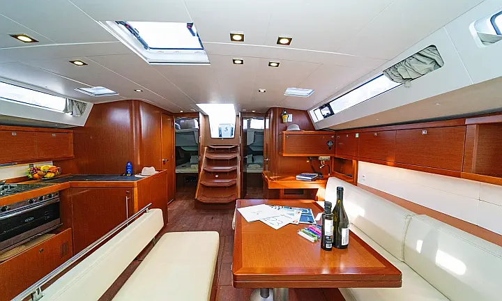 Beneteau Oceanis 48 - 