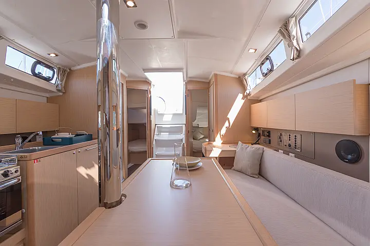 Oceanis 38.1 - 