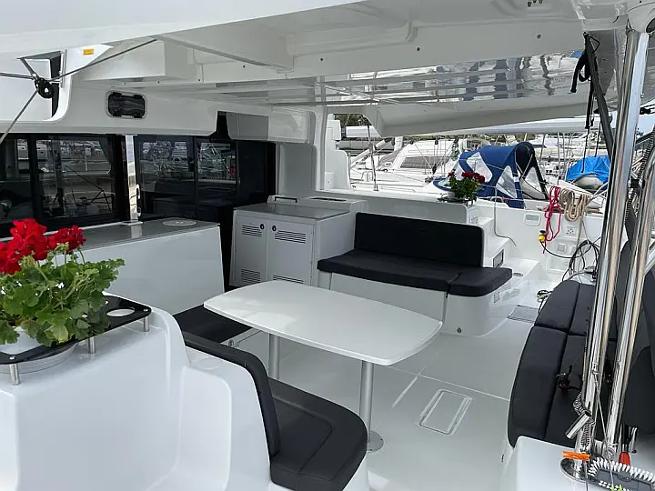 Lagoon 46  - 