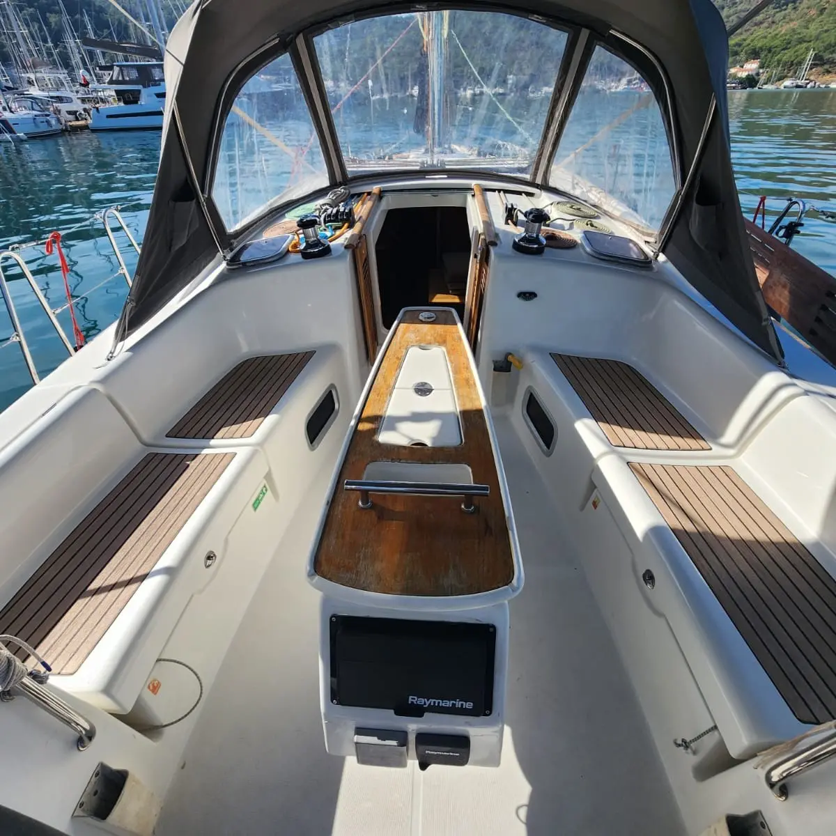 Beneteau Oceanis 40 Tigre - 