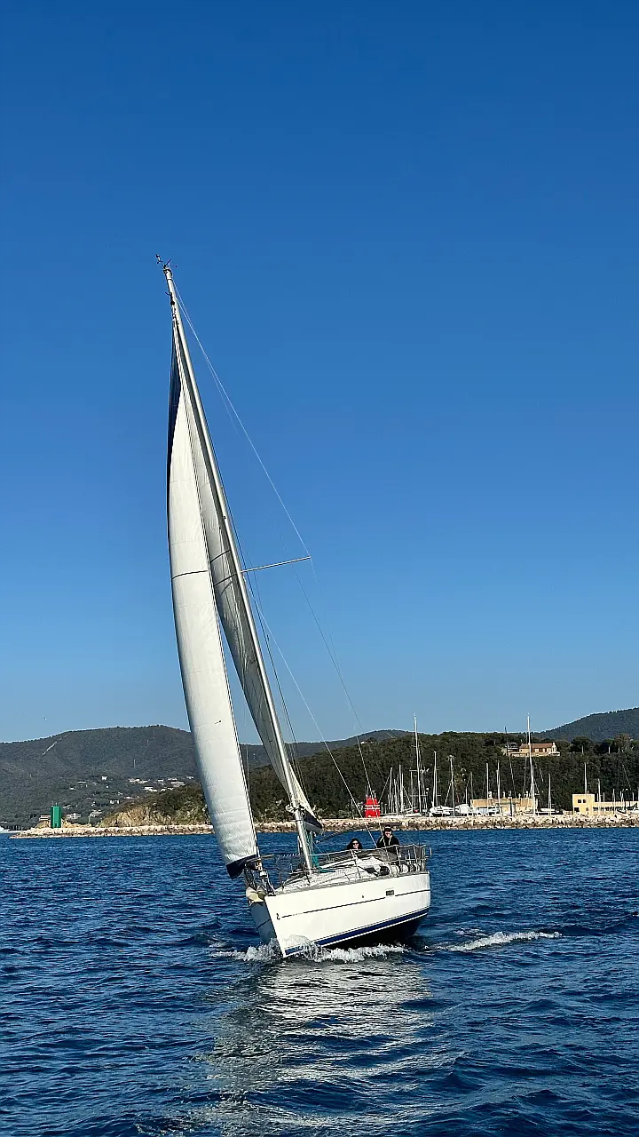 Oceanis 323 Clipper - 