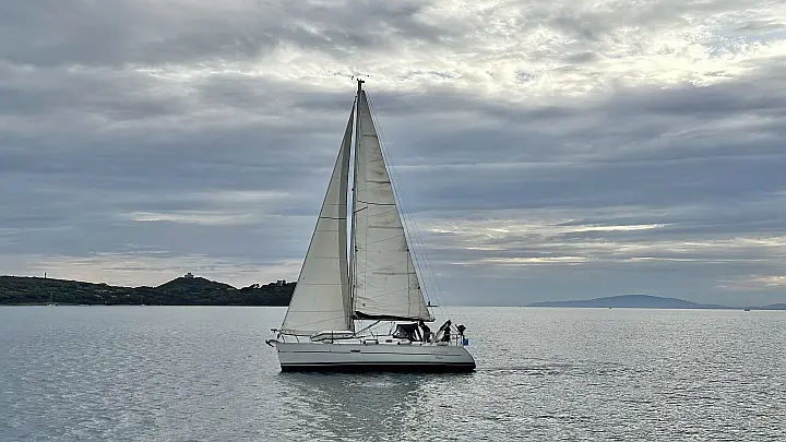 Oceanis 323 Clipper - 