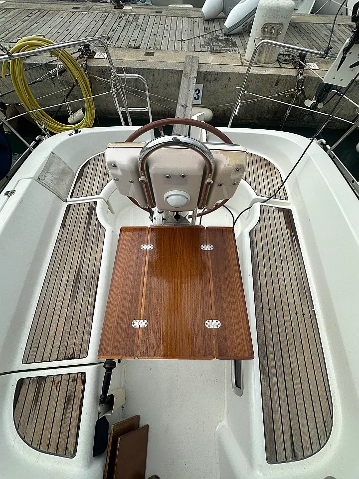 Oceanis 323 Clipper - 