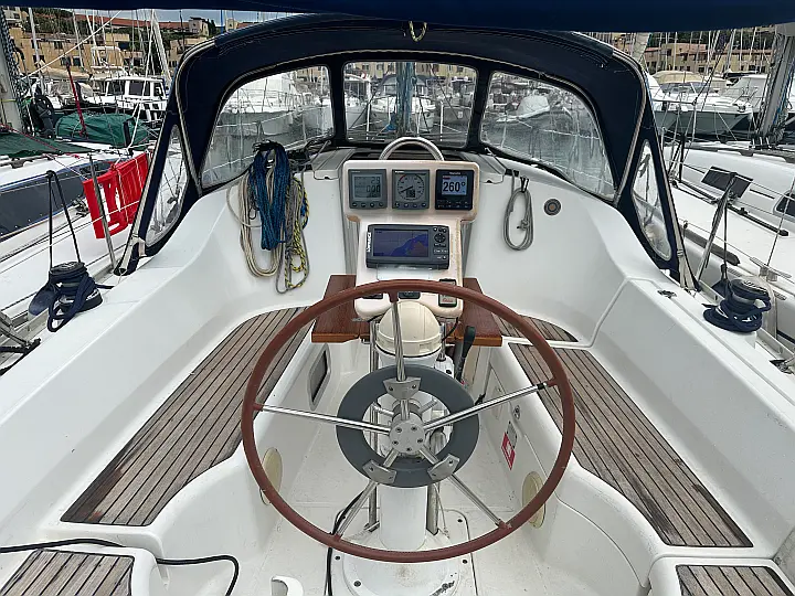 Oceanis 323 Clipper - 