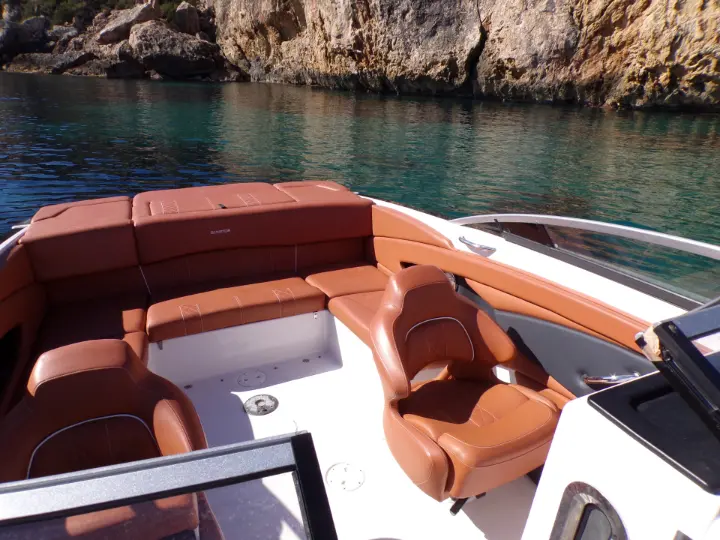 Glastron GT 245 - 