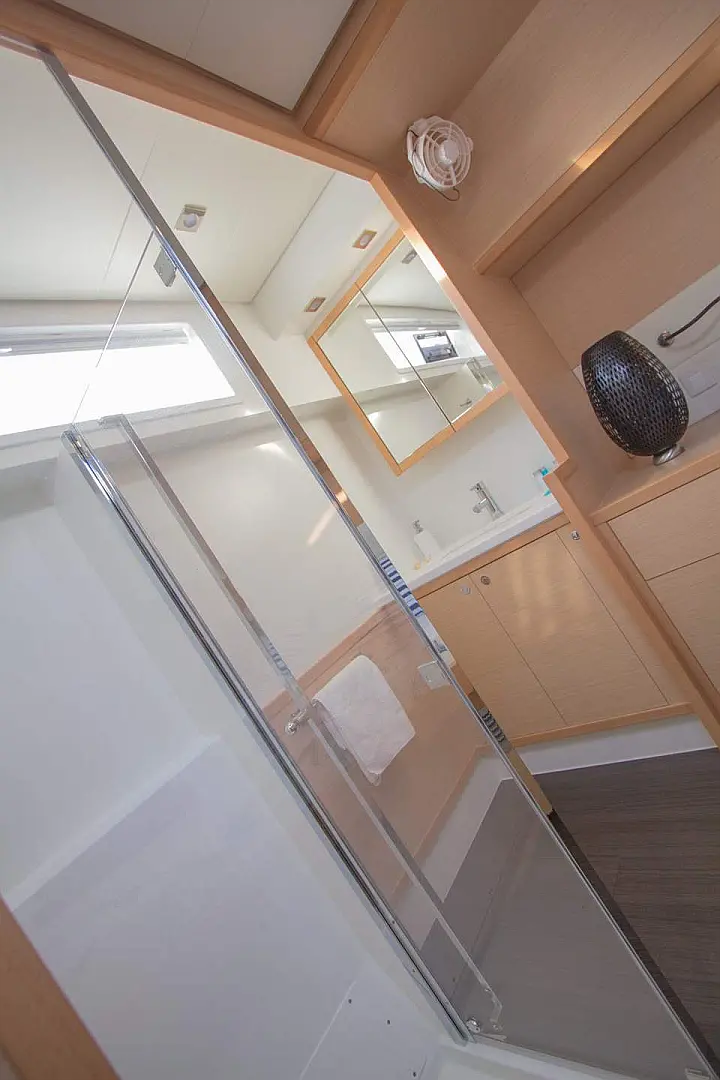Lagoon 52F - 