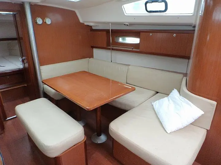 Oceanis 40 - Oceanis40-sale