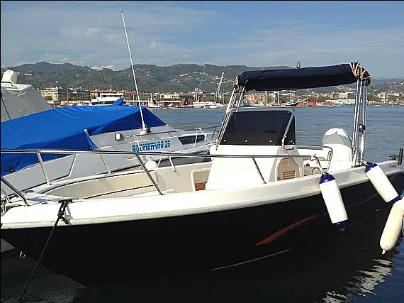 Terminal boat 21