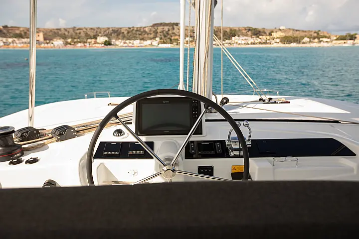 Lagoon 46 - 