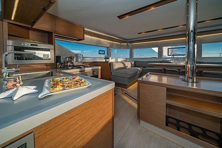 Lagoon 50F - 