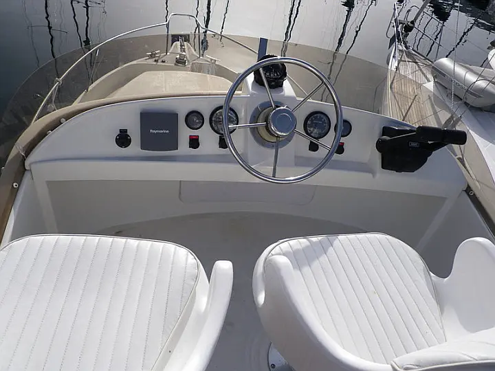 Rodman Fly 870 - 