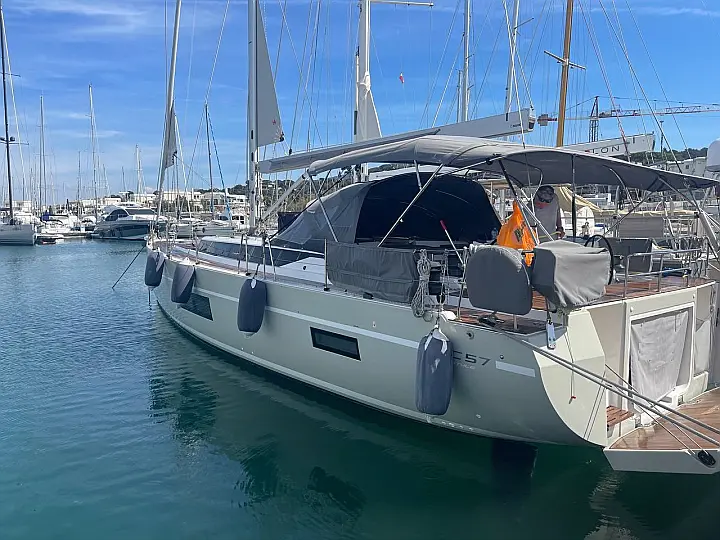 Bavaria C57 - 