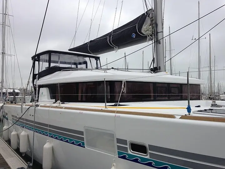 Lagoon 450 SporTop - Ship / outside