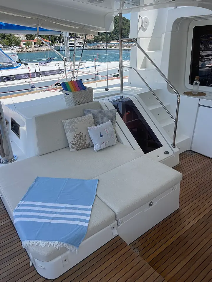Lagoon 52F - 
