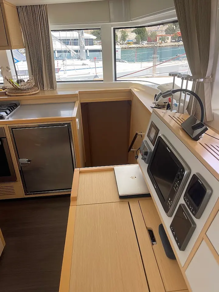 Lagoon 52F - 