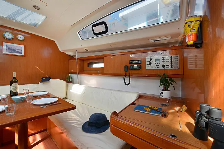 Beneteau Oceanis 43  Refited 2022 - 