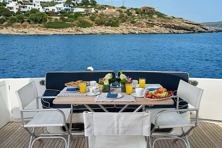 Princess V65 - 