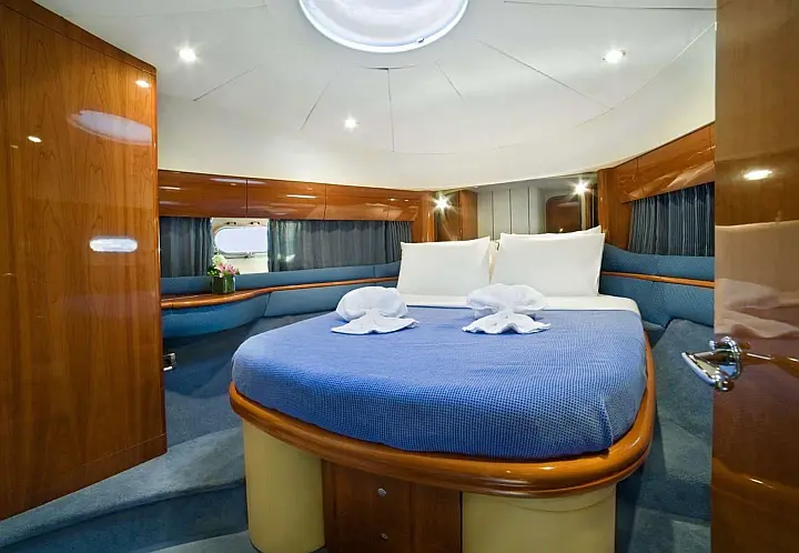 Princess V65 - 