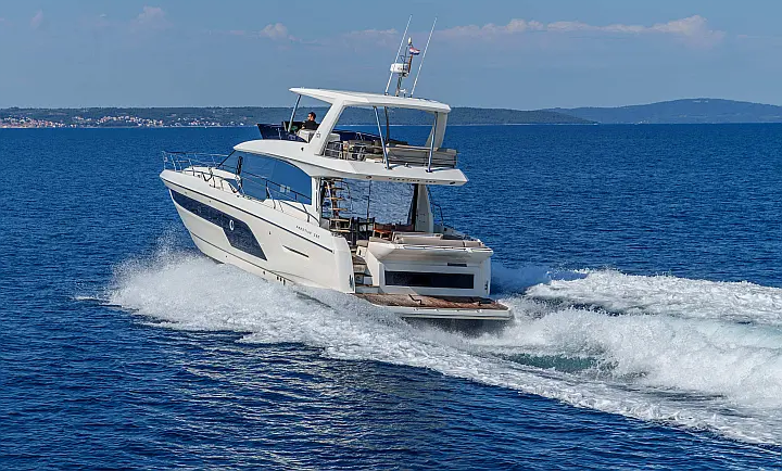 Prestige 590 Fly - 