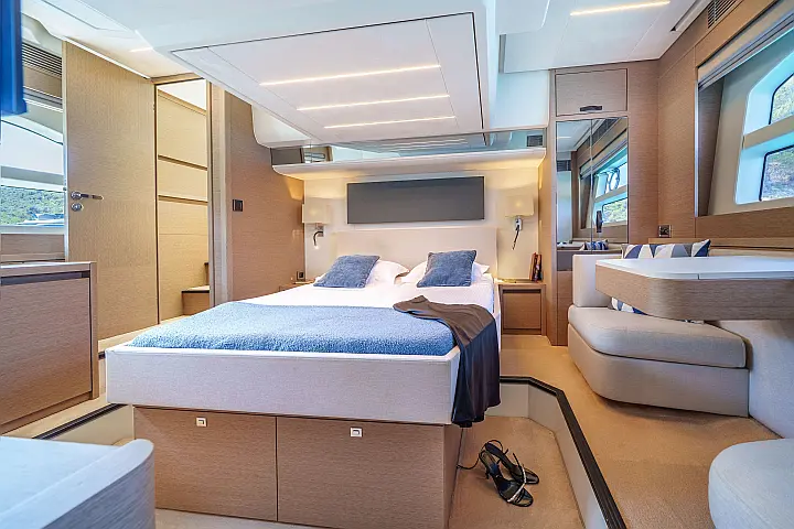 Prestige 590 Fly - 