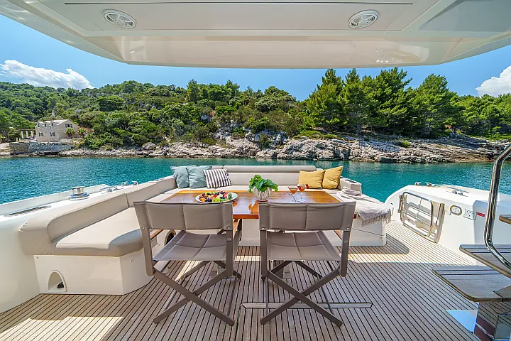 Prestige 590 Fly - 