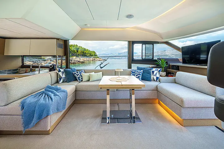 Prestige 590 Fly - 