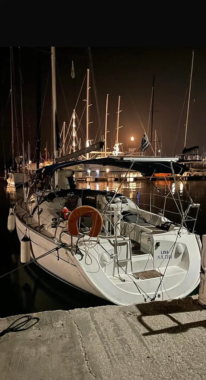 Sun Odyssey 37 - 