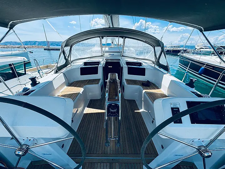 Hanse 458 - 