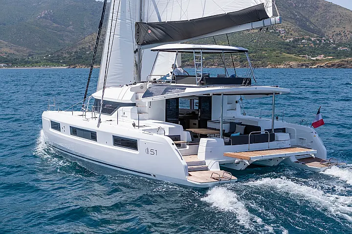 Lagoon 51 (4+1) - 