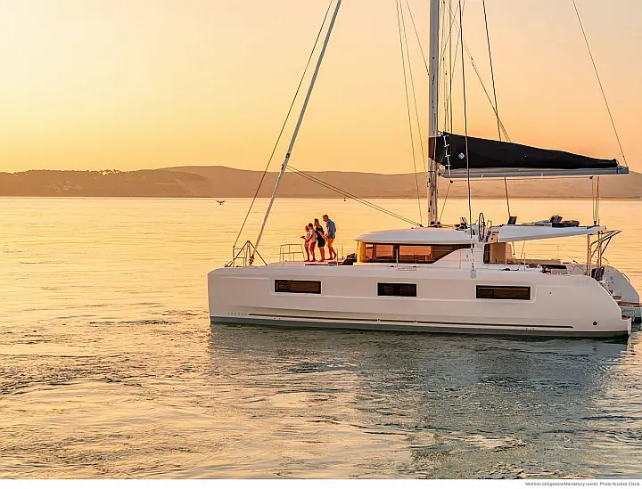 Lagoon 46 (4+1) - 