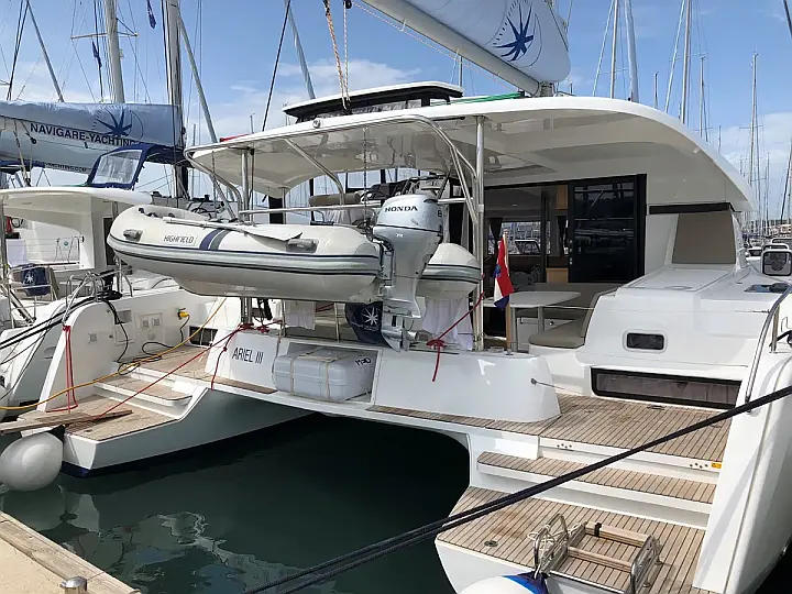 Lagoon 42 - 