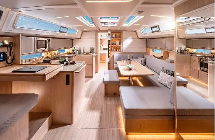 Bavaria C46 - 