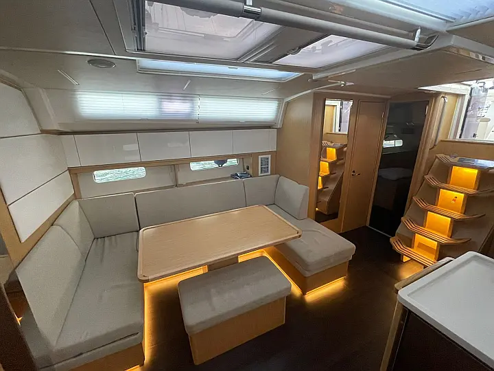 Bavaria C46 - 