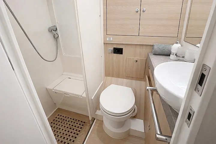 Hanse custom Italian sea group - 